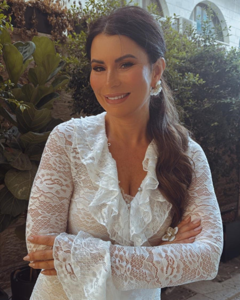 שמלת תחרה ז׳בו