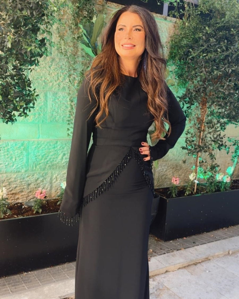 שמלת ערב קלאסית שחורה עם חגורת צעיף מסגרת אבנים
