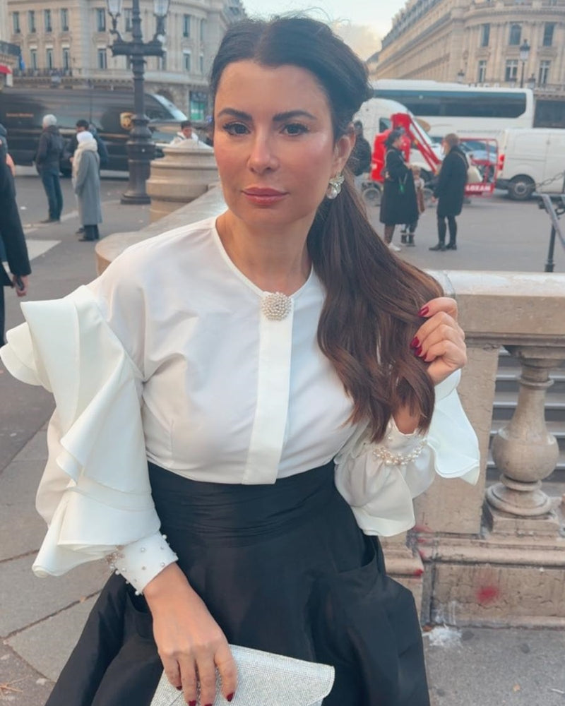 חצאית טפט, חולצת שרוול קומות