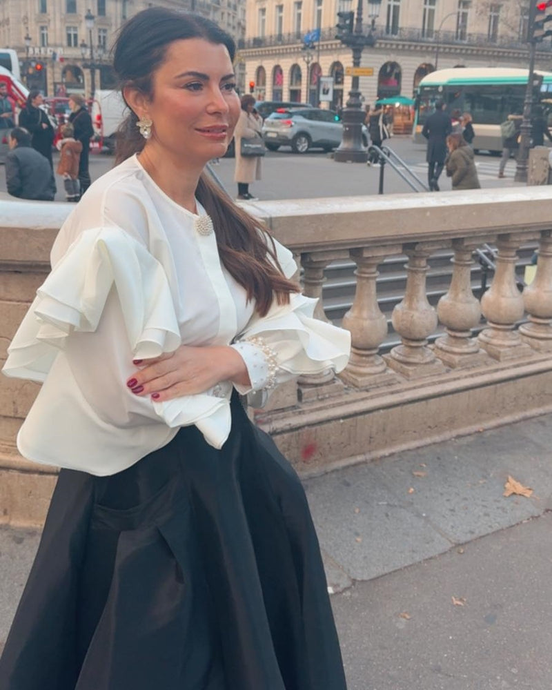 חצאית טפט, חולצת שרוול קומות